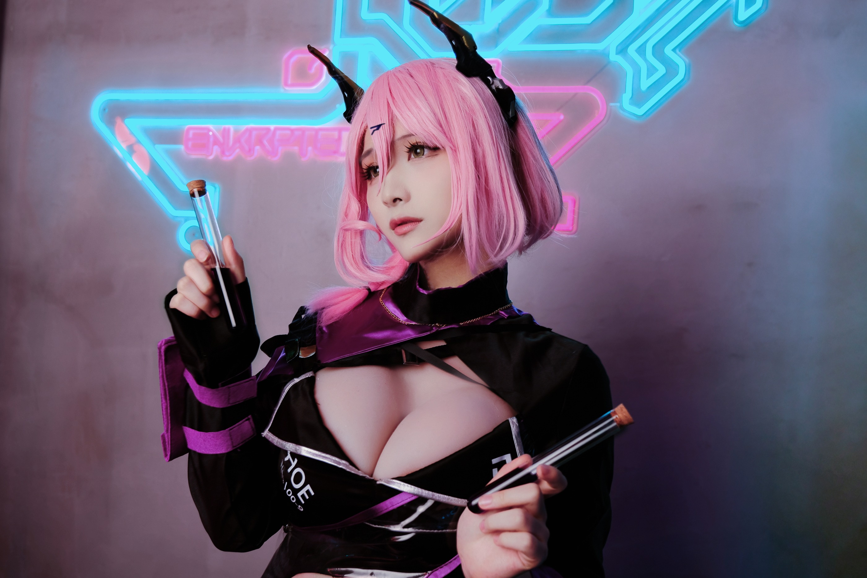 图片[1]-幼愛Youmeko – NO.016 Erophone 泰丝 TESS[18P]-XikXak